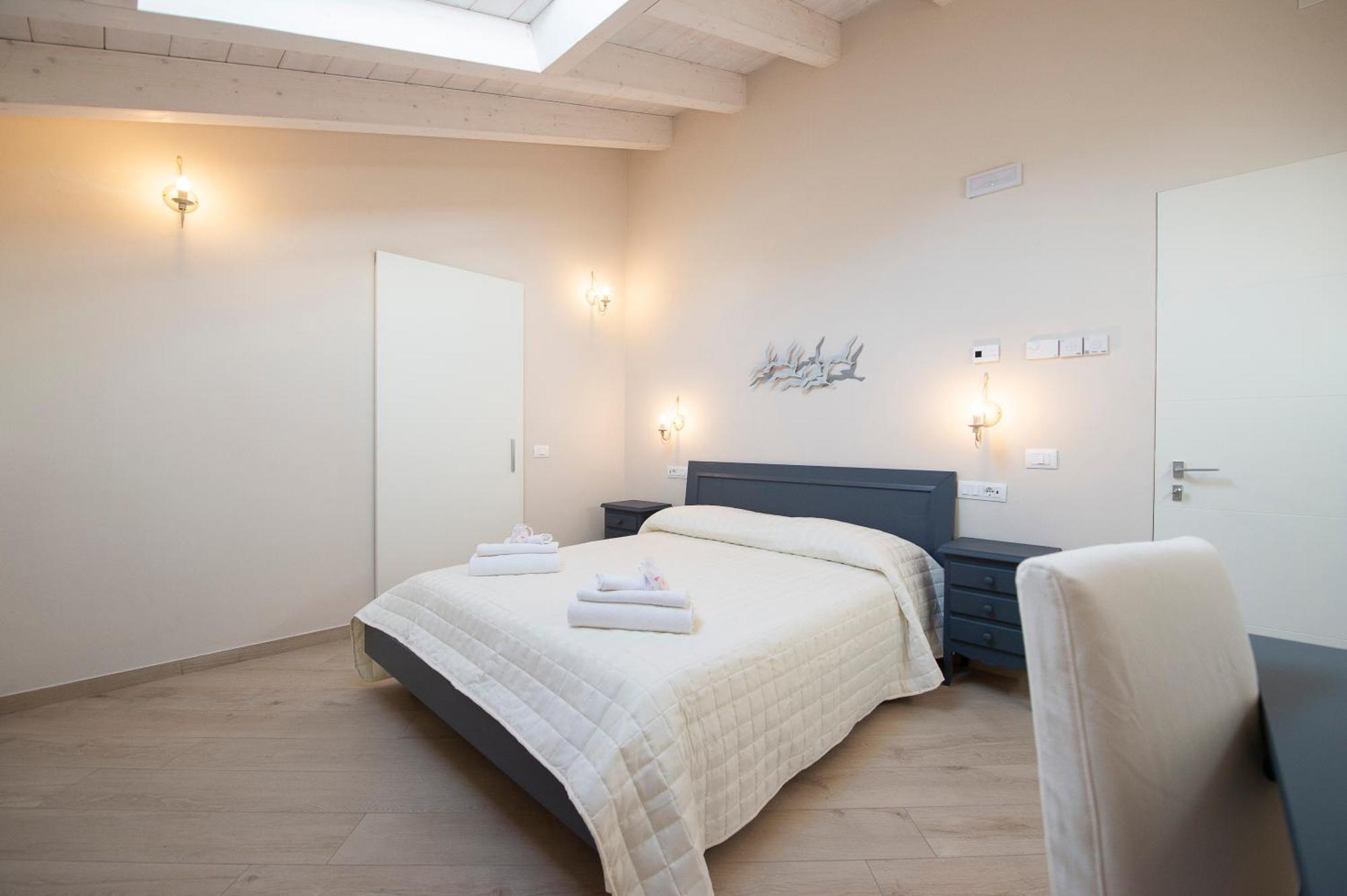 Villino Micol Camere A Due Passi Dal Mare Marina Di Carrara Exterior photo